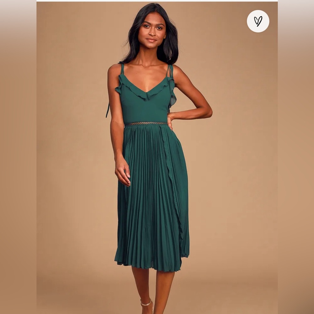 Lulus Never a Dull Moment Emerald Green Tie-Strap Pleated Midi Dress